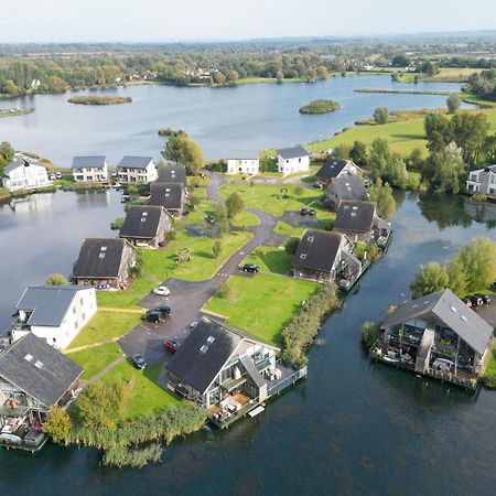 Waters Edge 04, Waterside Lodge P سيرني الجنوبية المظهر الخارجي الصورة